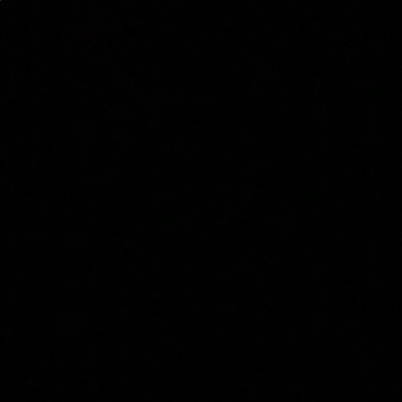 Meet your Posher, Tay - Picture 1 of 1